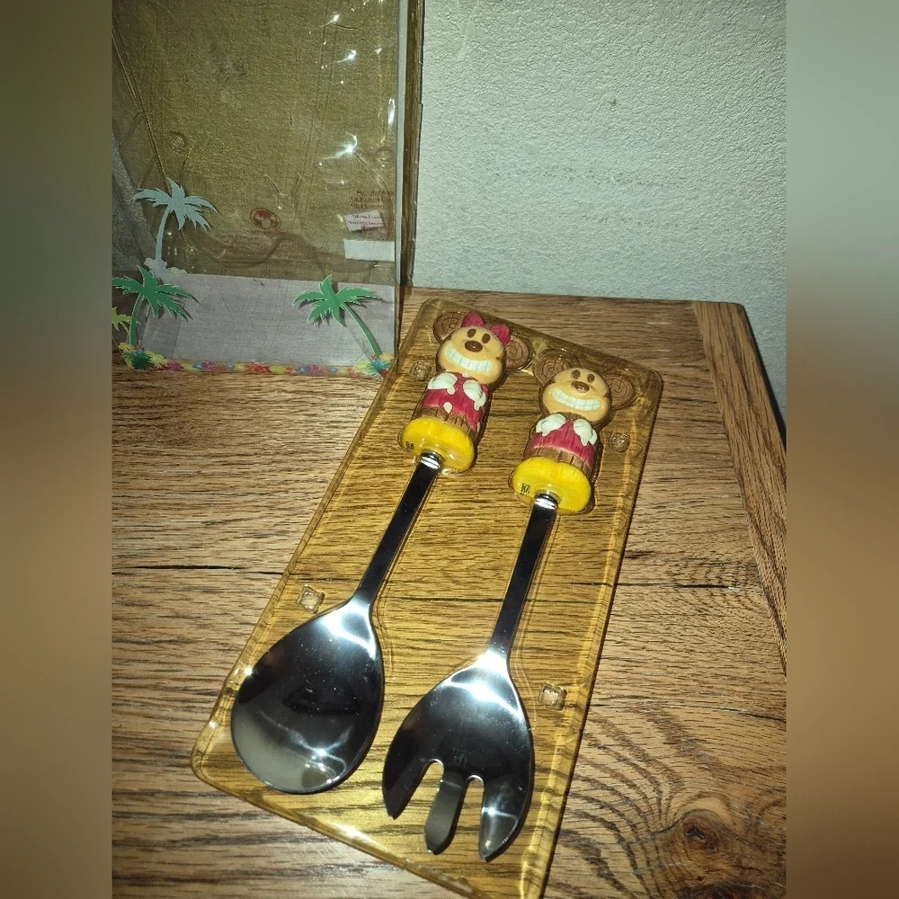 Disney Store Tiki Kingdom Mickey Minnie Mouse Serving Fork & Spoon  New In Box